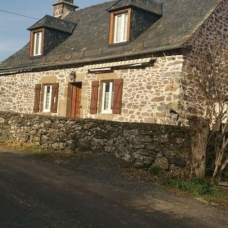 Maison Chez La Malie Le Monteil  Zewnętrze zdjęcie